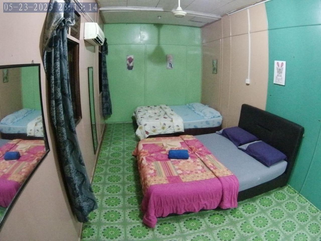B'First Chalet Perhentian Island Kampung Kuala Besut Exteriör bild